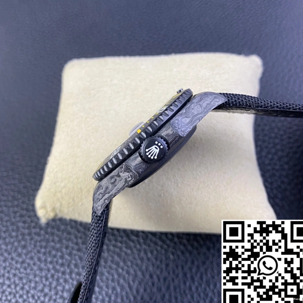 Submariner Carbon DIW Bezel Factory VS Black Fiber Rolex 0506
